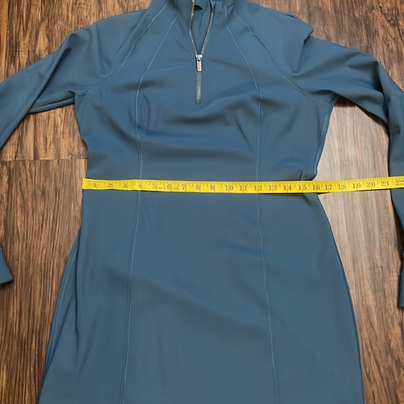 Like New Lululemon Define Dress in Blue large/Xl - Picture 9 of 13